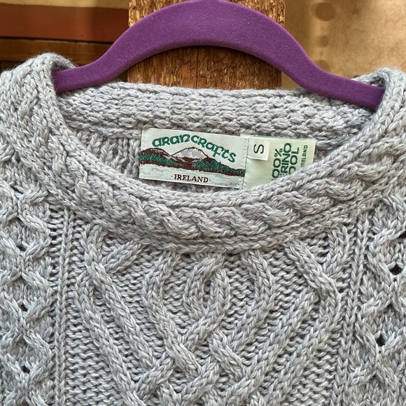 Aran Crafts 100% Merino Wool Irish Sweater Small - Picture 2 of 3